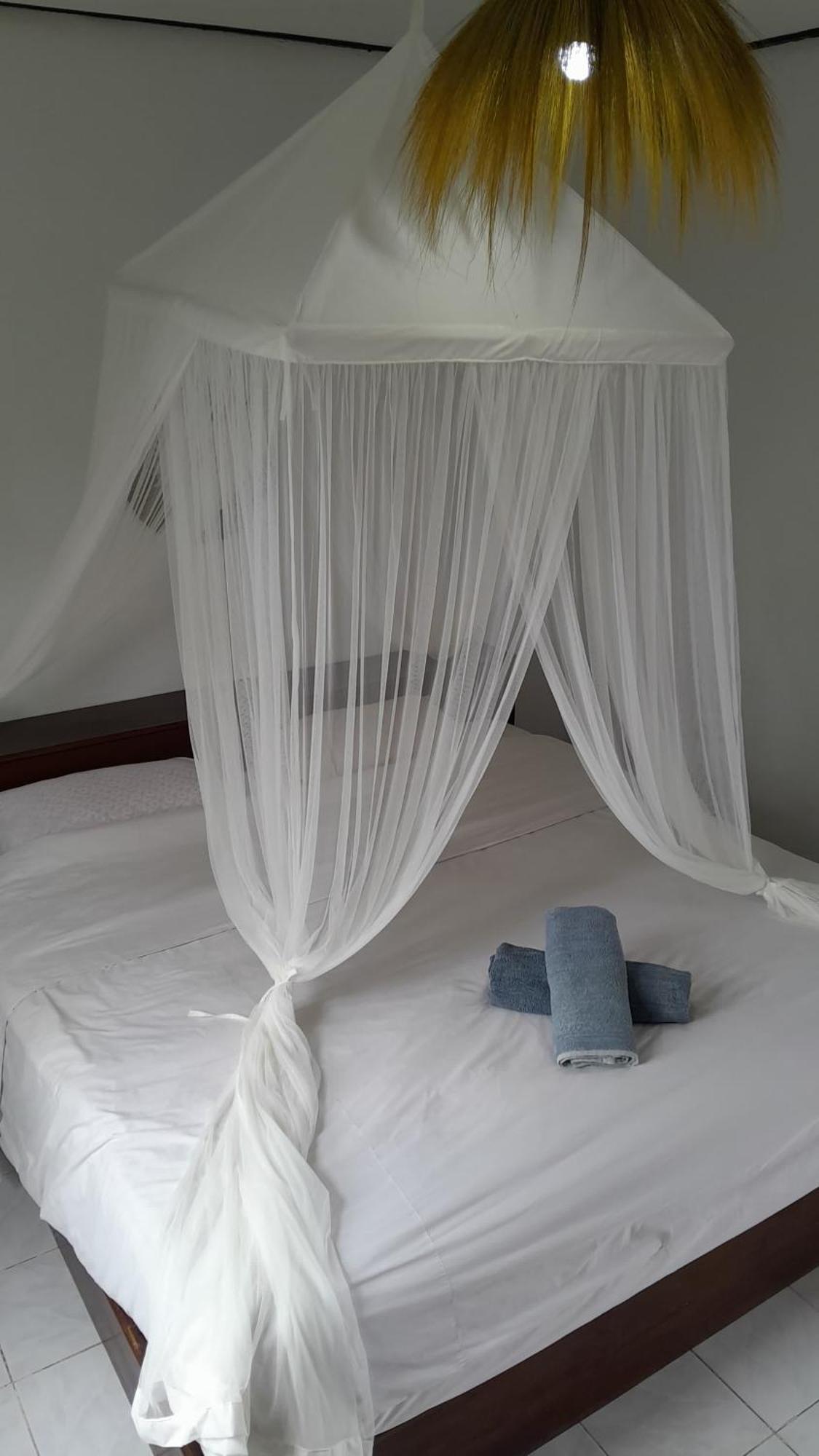 Bukit Kembar Ecotourism Hotel Gitgit ภายนอก รูปภาพ